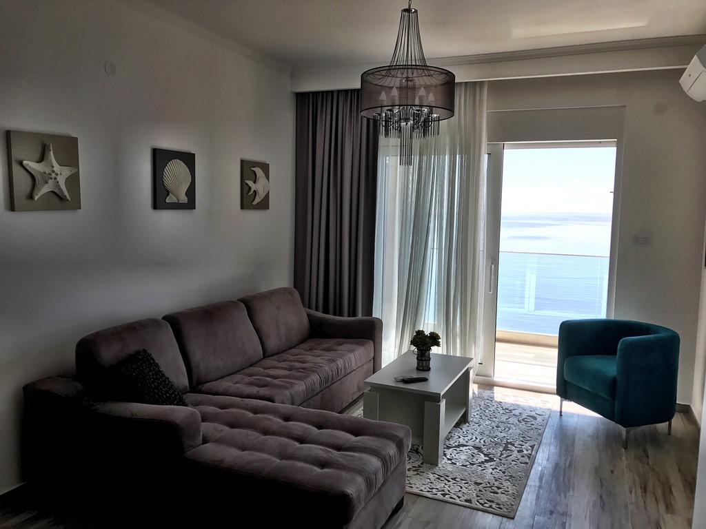 Yourhome Beach First Line Dobra Voda Exteriör bild