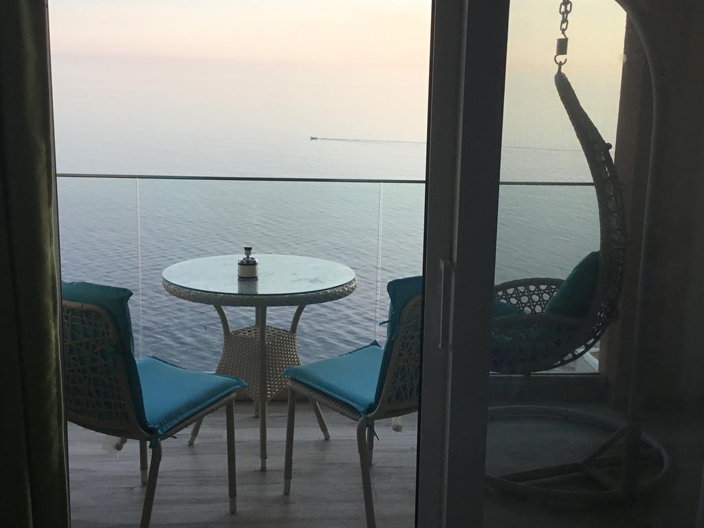 Yourhome Beach First Line Dobra Voda Exteriör bild